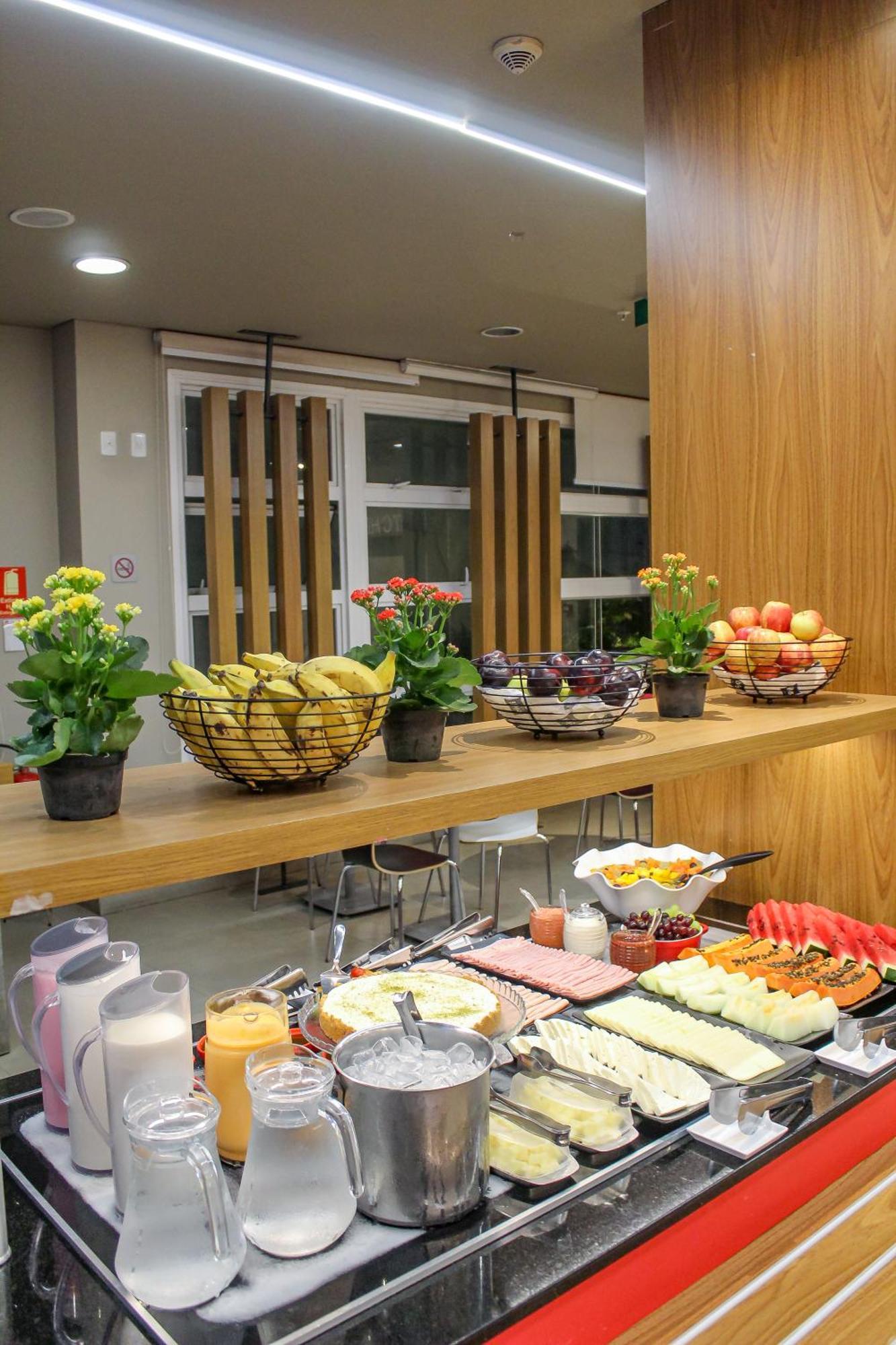 Ibis Goiania Hotel ภายนอก รูปภาพ